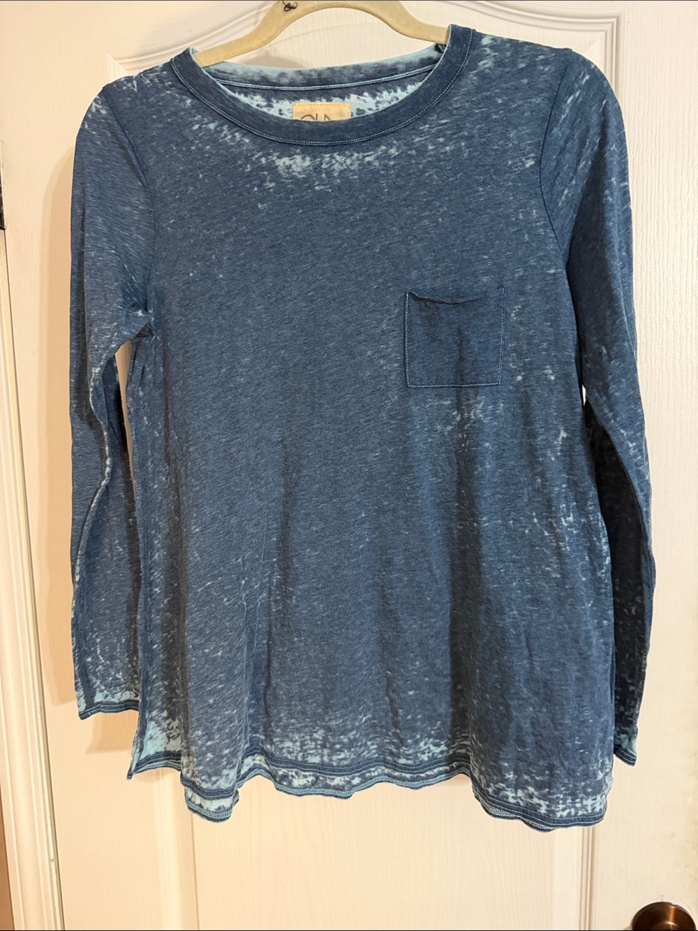 Women's Washed Indigo Long-Sleeve Pocket Tee